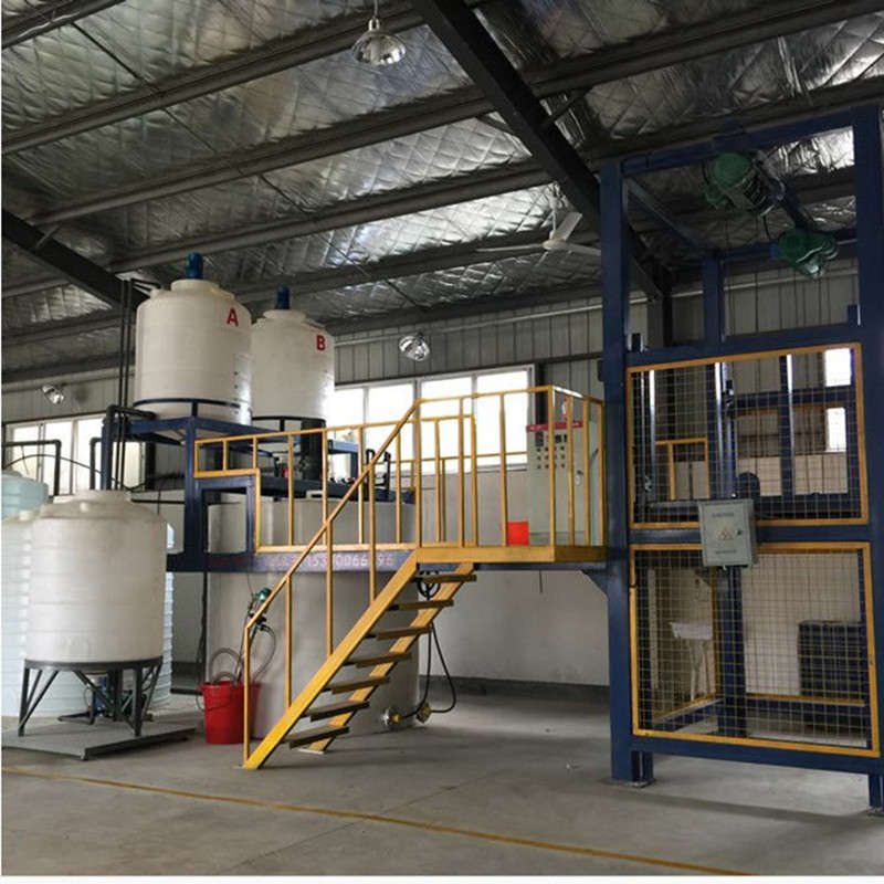 21世界塑料水塔储罐的怎么控制液位？