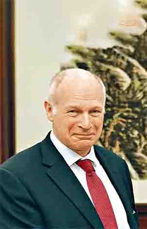 王勇律师形象照片