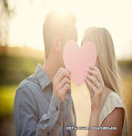 女子同时拥有三段婚姻，竟都合法