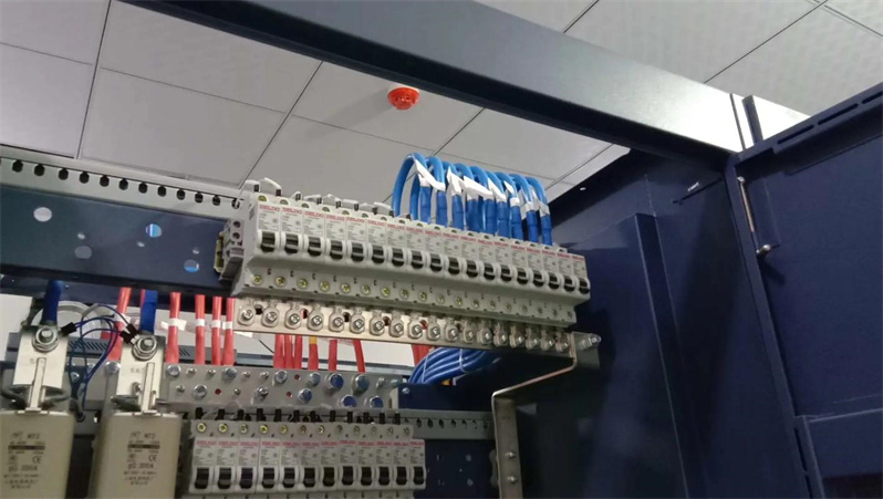 阿里云服务器ecs可以建两个网站吗